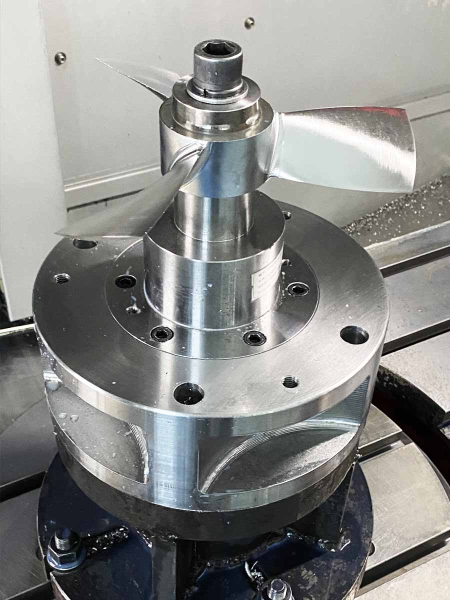 Self-developed propeller-top-03